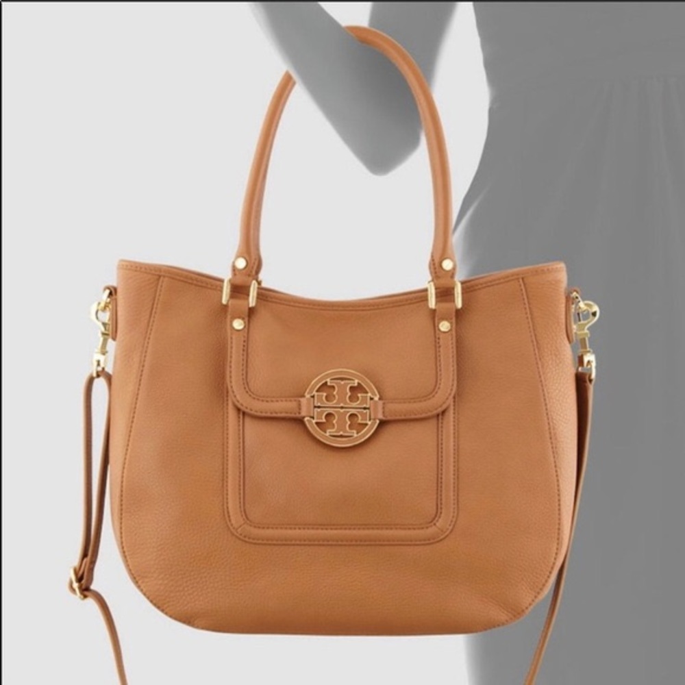 Tory Burch Amanda Hobo Bag